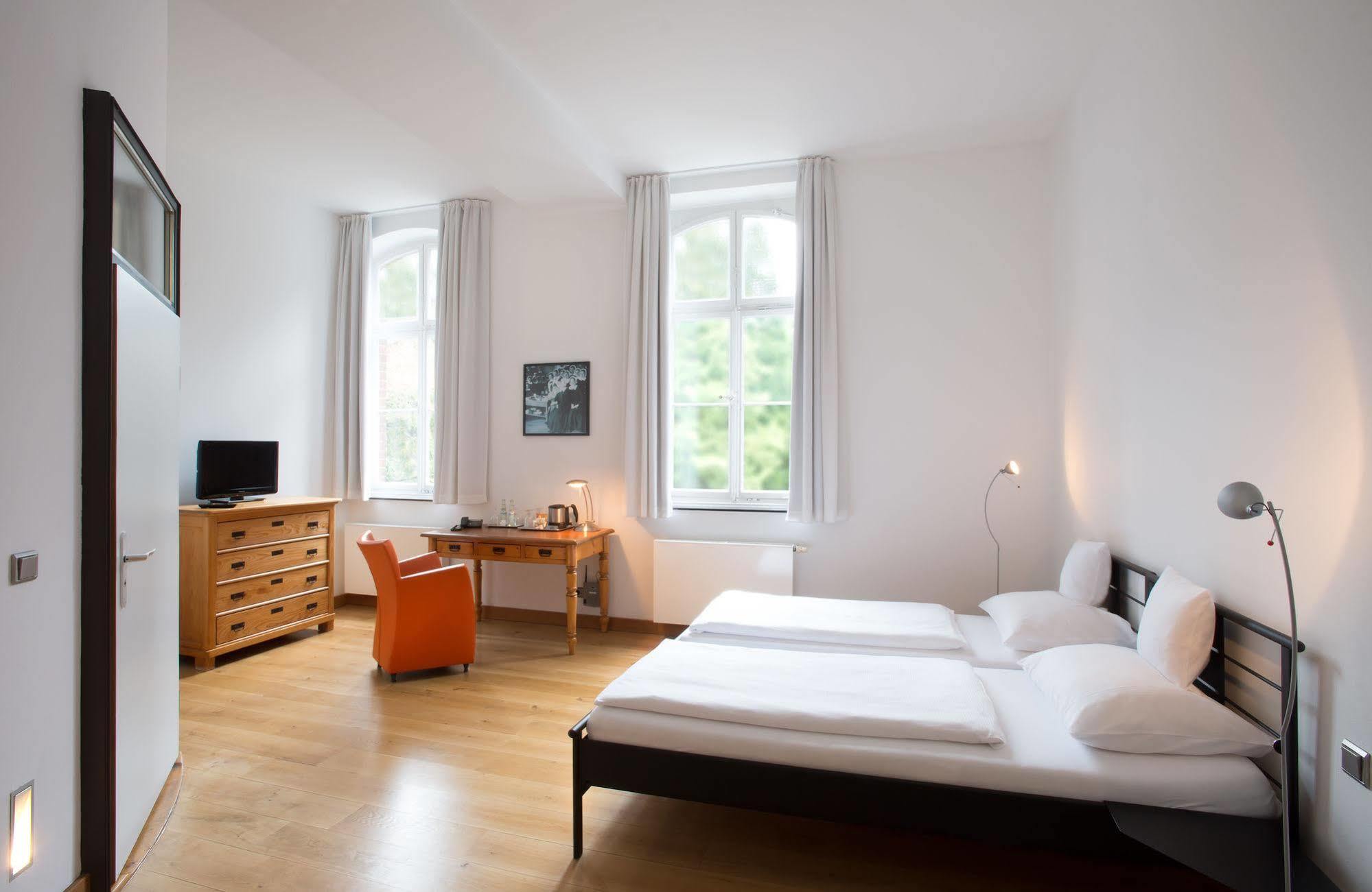 Hotel Mutterhaus Duesseldorf Luaran gambar